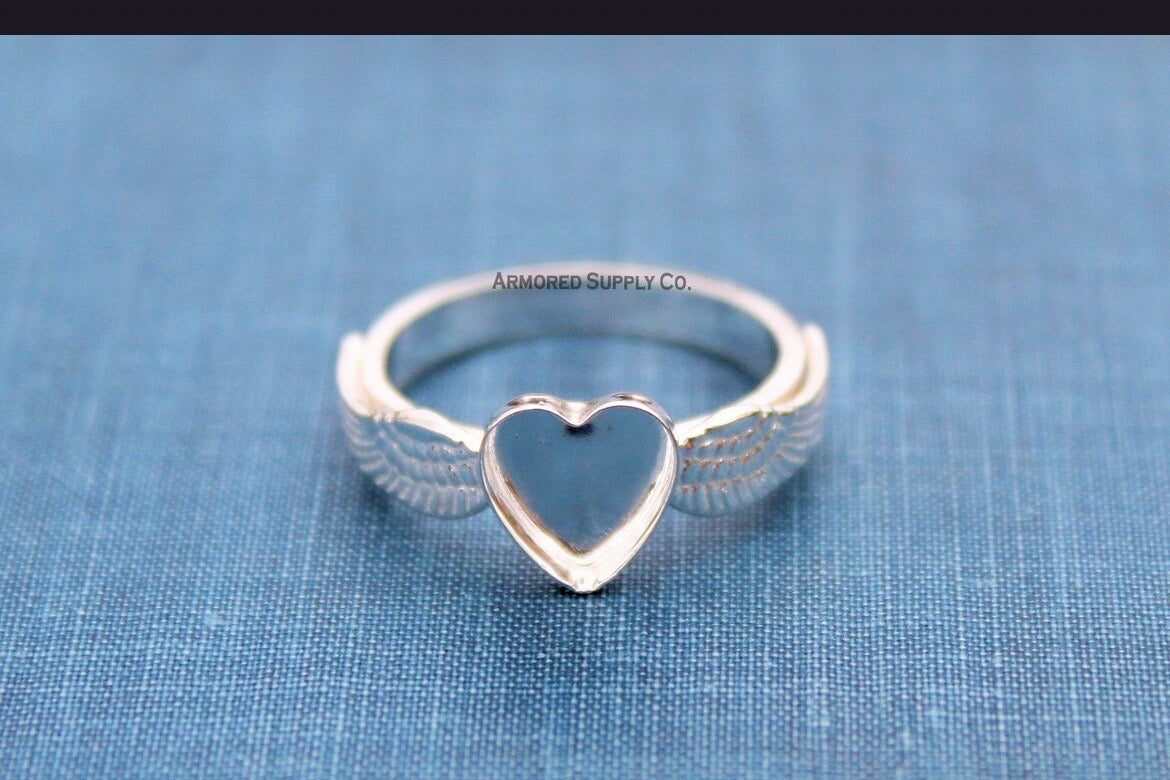 Heart with wings ring